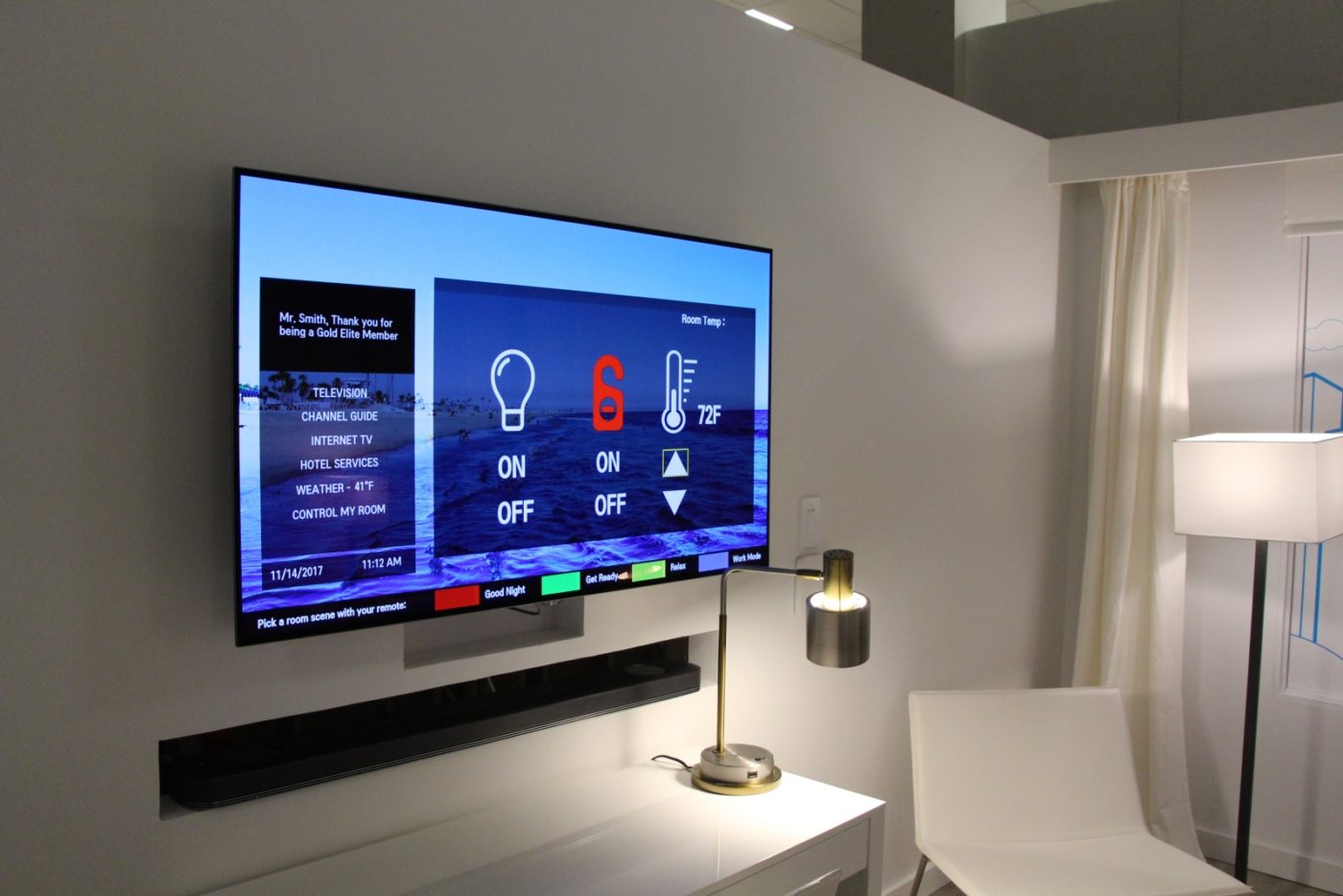 IoT Internet delle cose in hotel  smart  room il futuro 