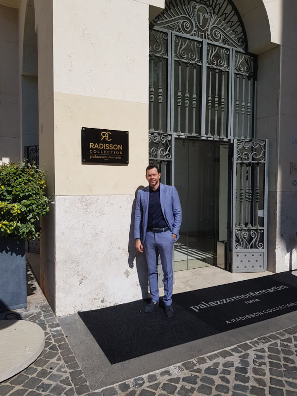 Giuseppe Marchese all'ingresso di Palazzo Montemartini, A Radissons Collection