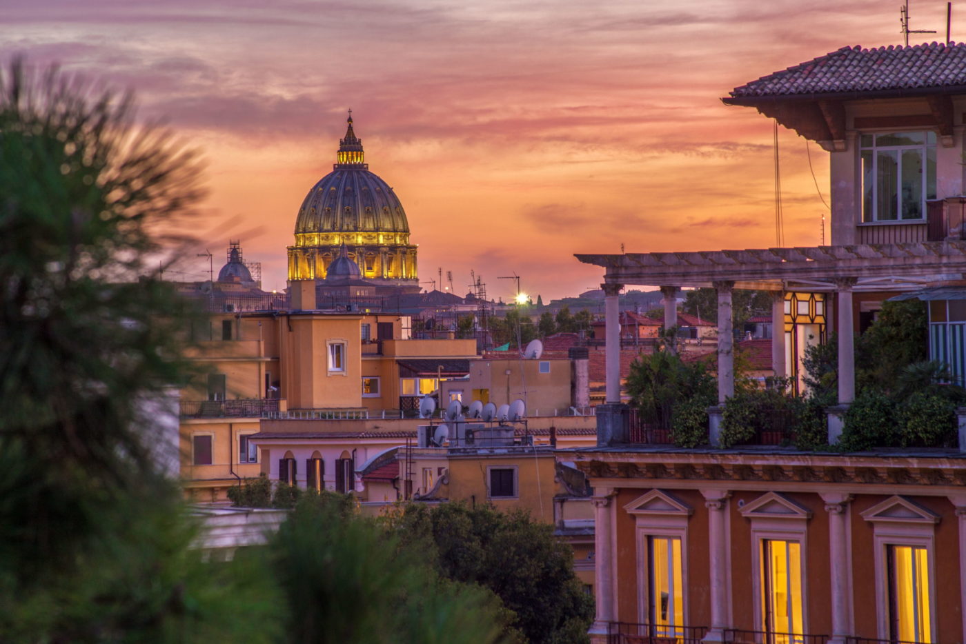 L'incantevole vista di Roma e del Cupolone che si gode dall'Hotel Donna Laura